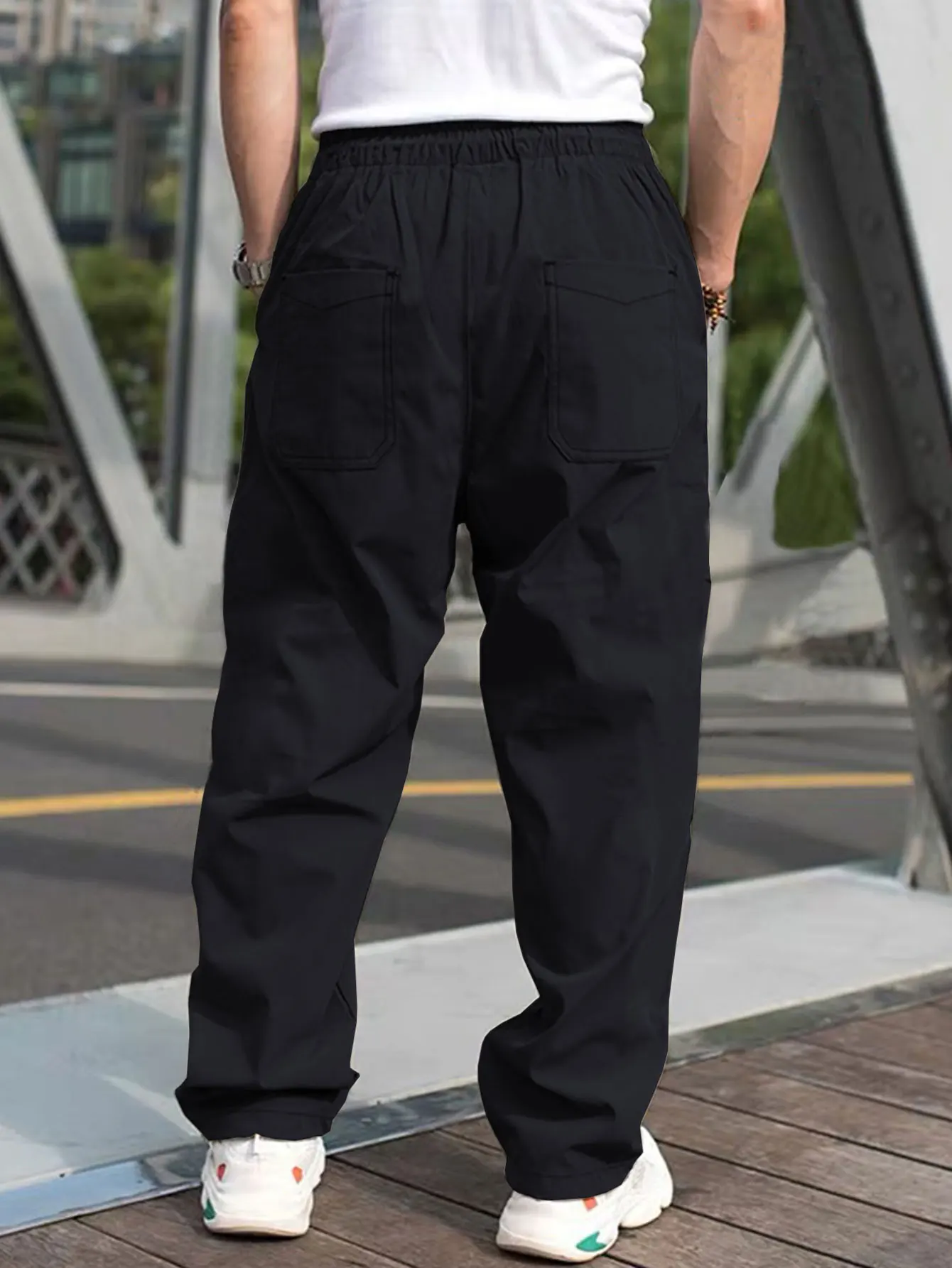 Men's Drawstring Waist Cargo Pants Regular Fit Casual Comfy Straight Leg Trousers for Outdoor Daily Wear Men's Fashion Pants - Image 2