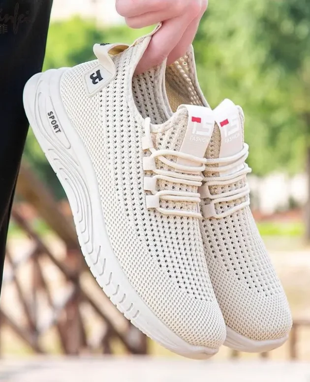 Men's Summer Casual Breathable Mesh Trendy Sports Shoes Soft Soled Non Slip Running Shoes Lightweight 39-45