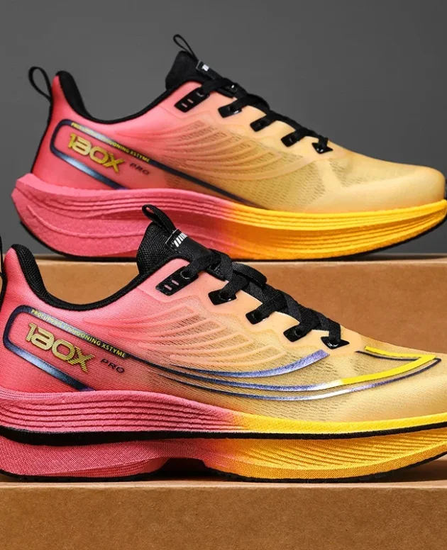 New Men's Carbon Plate Sneakers Outdoor Soft Sole Mesh Sports Shoes Running Shoes Light Anti-Slip Casual Couple Tennis Shoes
