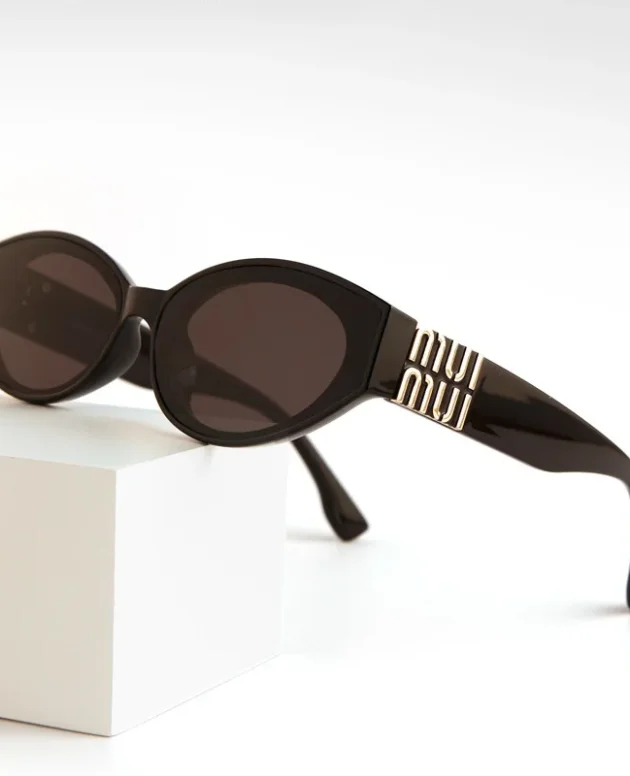2025 Glamour Fashion Women Sunglasses Luxury Oval Designer Men Glasses Trend Classic Brand Unisex Shades UV400